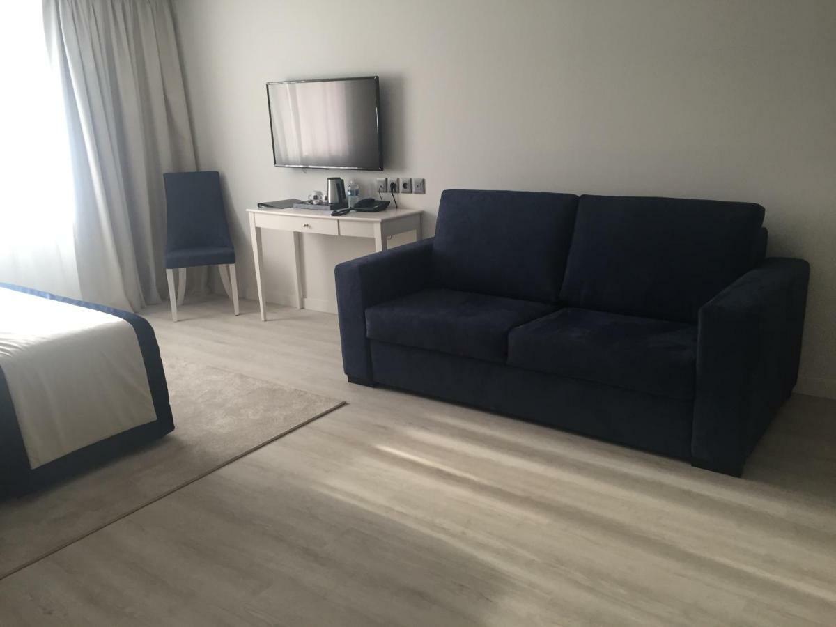 Hotel Les 3 Vallees Saran Luaran gambar